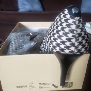 Michael Kors Pumps